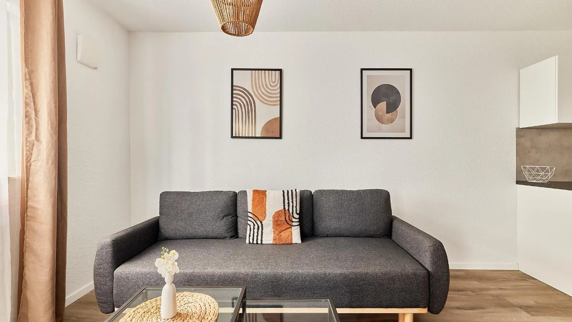 Elegantes 1 Zimmer Apartment Neubau MHG